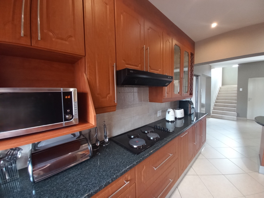 5 Bedroom Property for Sale in Cashan North West